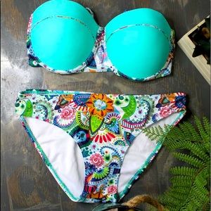 new swimsuits different models and colors